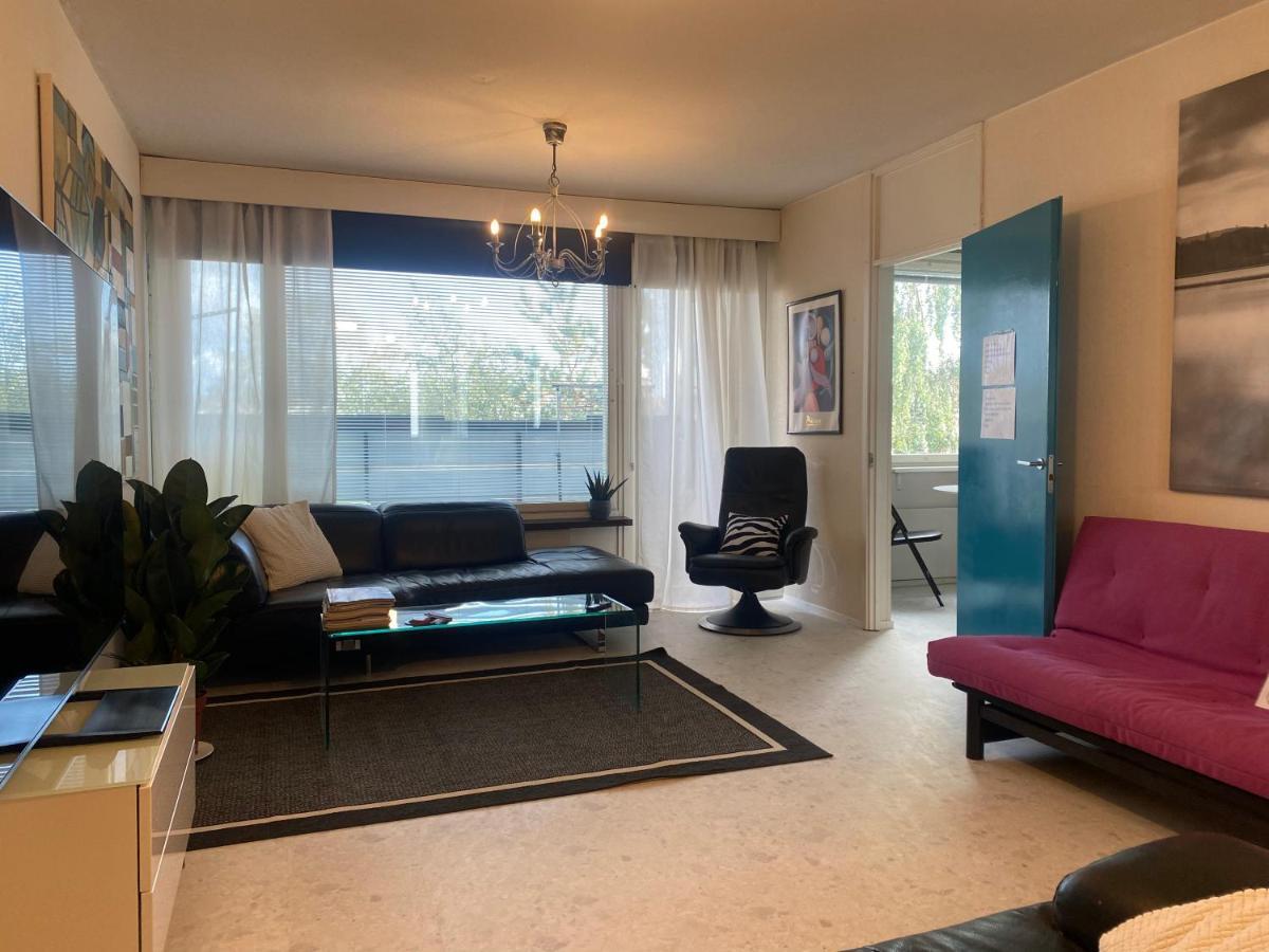 Iso Kolmio Ydinkeskustassa 1-6 Hloe Ilm.Parkit Apartment Oulu Exterior photo